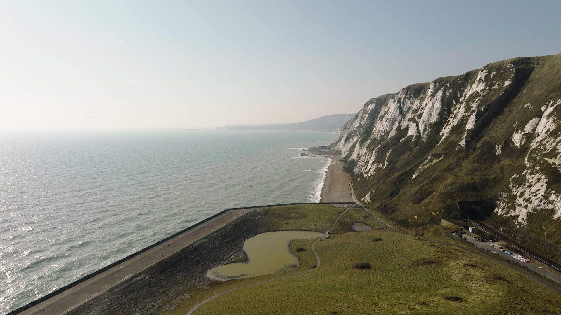 Samphire Hoe Lake