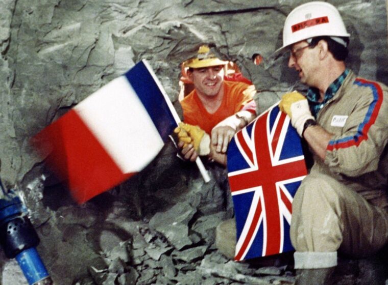 16 Aspect Ratio 760 560