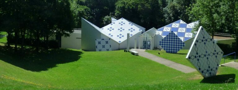 Musee Faience Desvres @Jennifer Mequignon Modif Aspect Ratio 1920 730 1 Aspect Ratio 1920 730